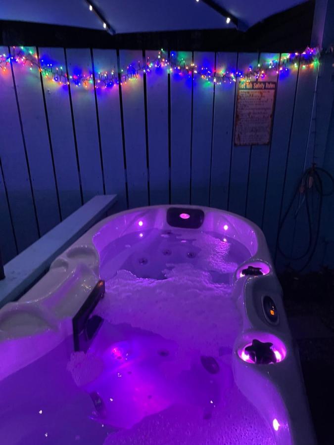 Bankhead Accommodation With Hot Tub Aberdeenshire Gamrie Eksteriør billede