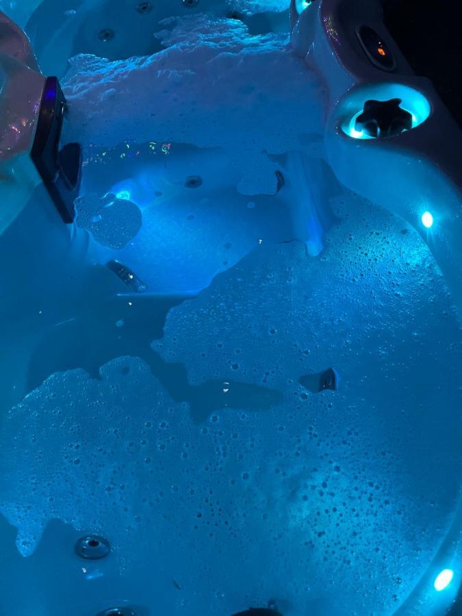 Bankhead Accommodation With Hot Tub Aberdeenshire Gamrie Eksteriør billede