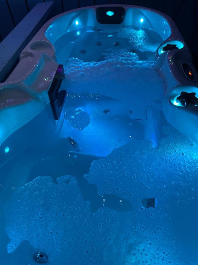 Bankhead Accommodation With Hot Tub Aberdeenshire Gamrie Eksteriør billede