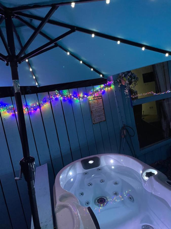 Bankhead Accommodation With Hot Tub Aberdeenshire Gamrie Eksteriør billede